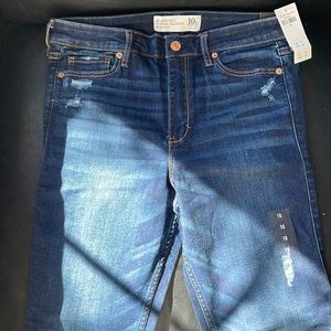 NWT Abercrombie & Fitch Super Skinny High Rise